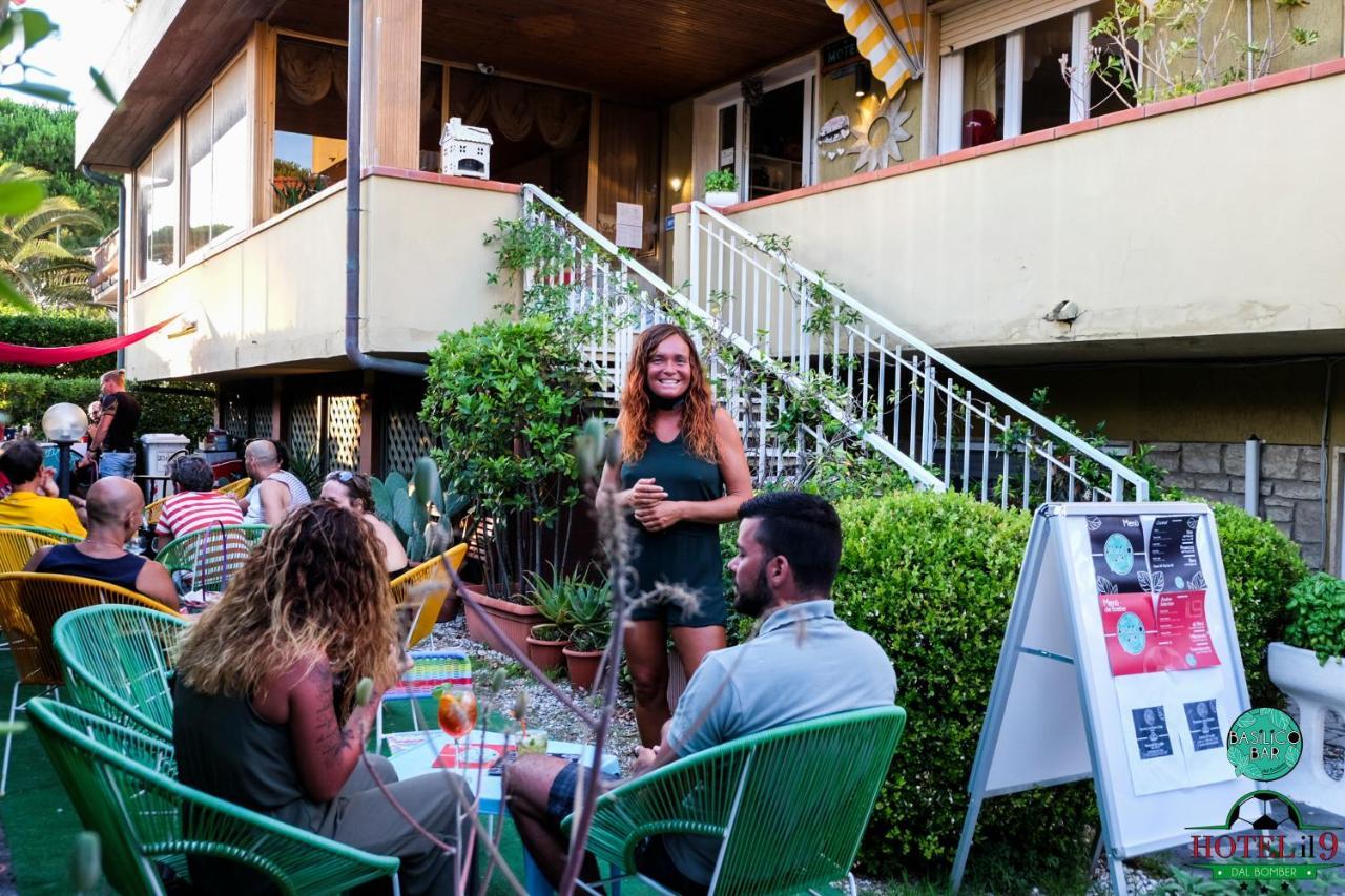 Hotel Il 9 Camaiore Exteriör bild