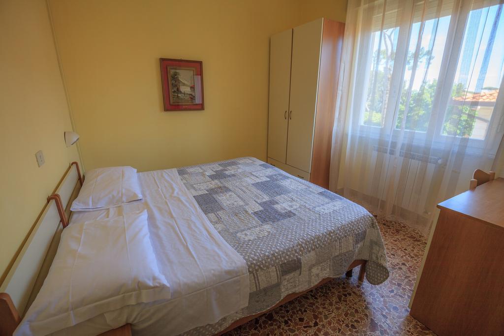 Hotel Il 9 Camaiore Exteriör bild