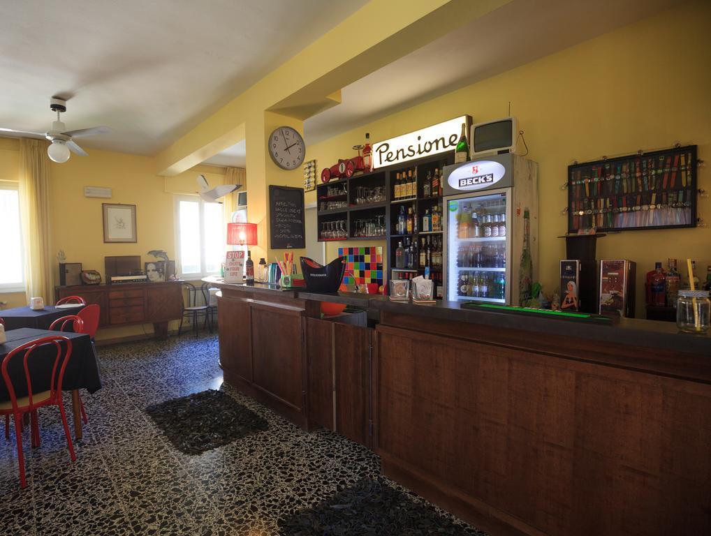 Hotel Il 9 Camaiore Exteriör bild
